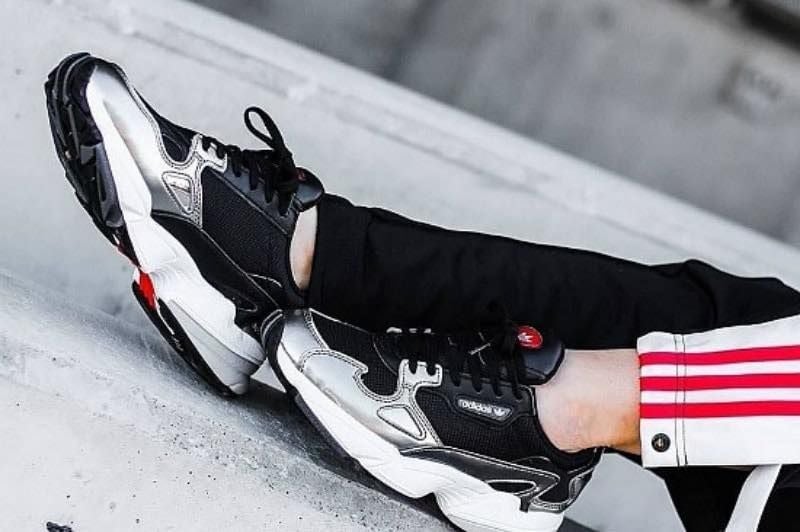 Adidas Falcon Black Silver G54691 