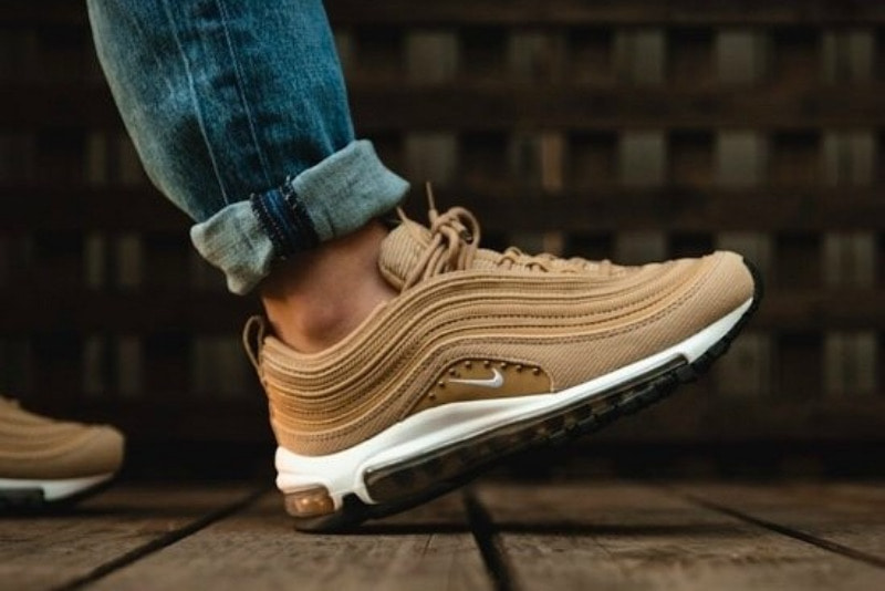 parachute beige air max 97