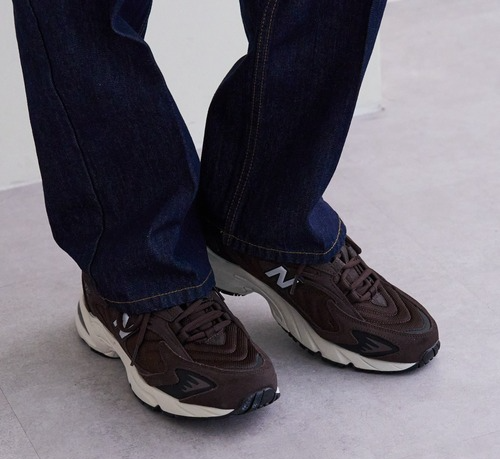 Giày New Balance 'Black Coffee' ML725X