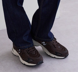 Giày New Balance 'Black Coffee' ML725X