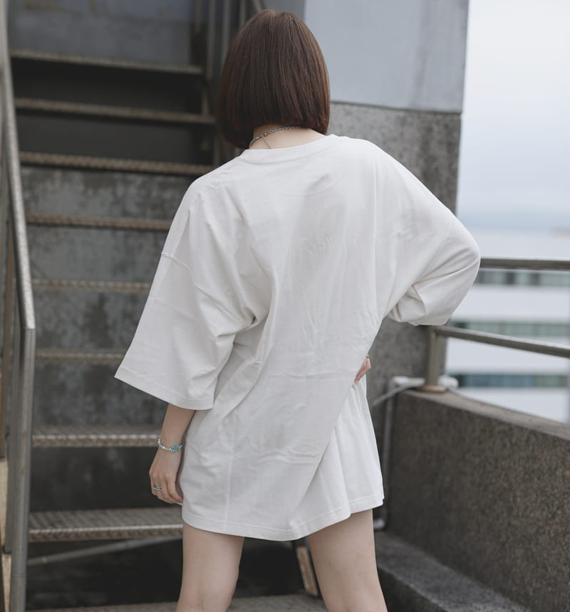 Áo Nike Oversized 'White' FB9767-030
