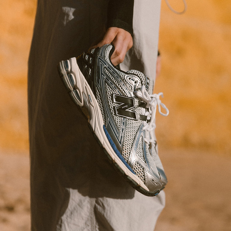 Giày New Balance 'Silver Metallic' M1906RCD