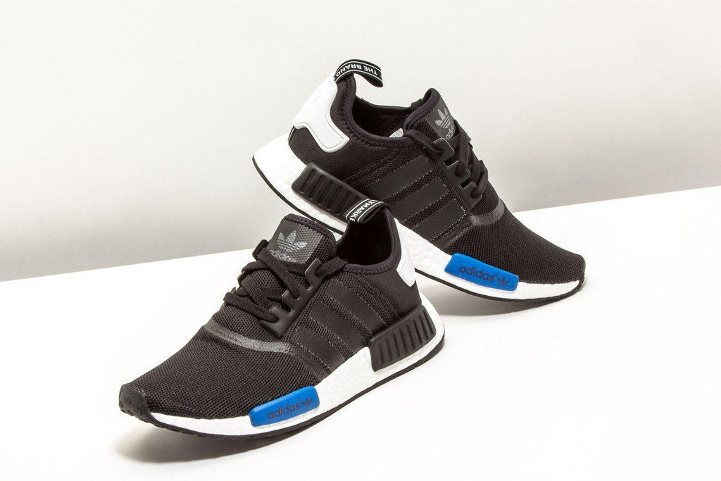 adidas gazelle silver green womens Adidas Originals Men NMD R1 Boost White GW5638 – Solestop.com