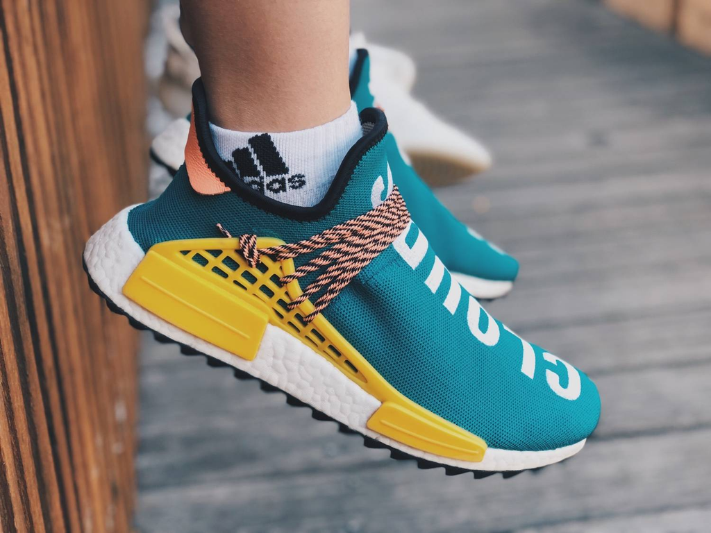 Giày Adidas Pharrell x NMD Human Race 