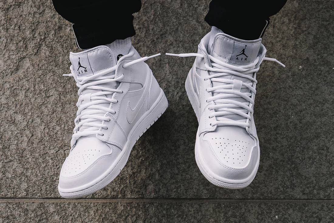 jordan 1 triple white