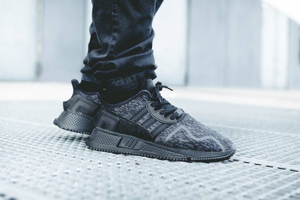 Giày Adidas Originals Equipment Eqt Cushion Adv 'Triple Black' BY9507 –  AUTHENTIC SHOES