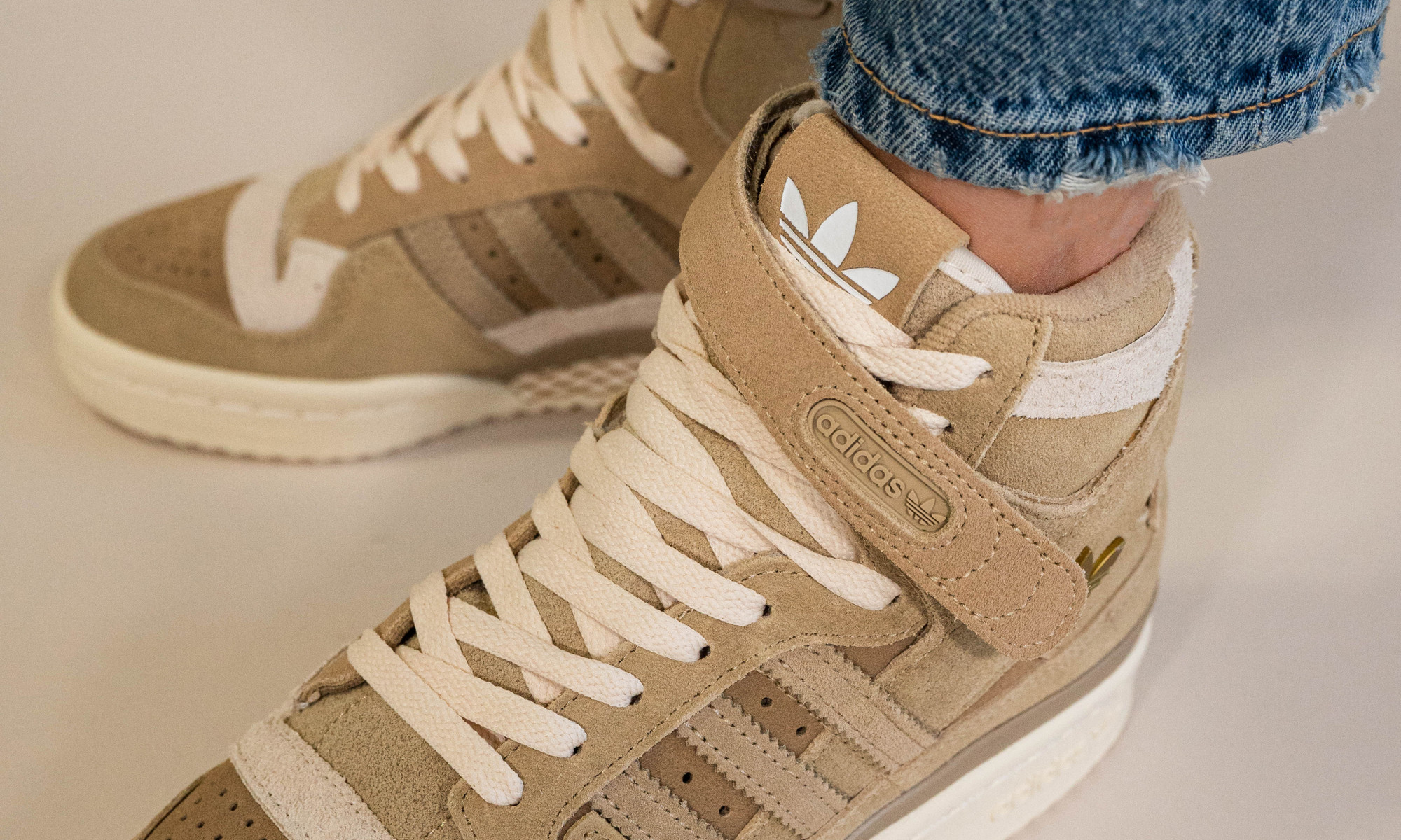 adidas Forum 84 Hi W (brown / beige) | 43einhalb Sneaker Store