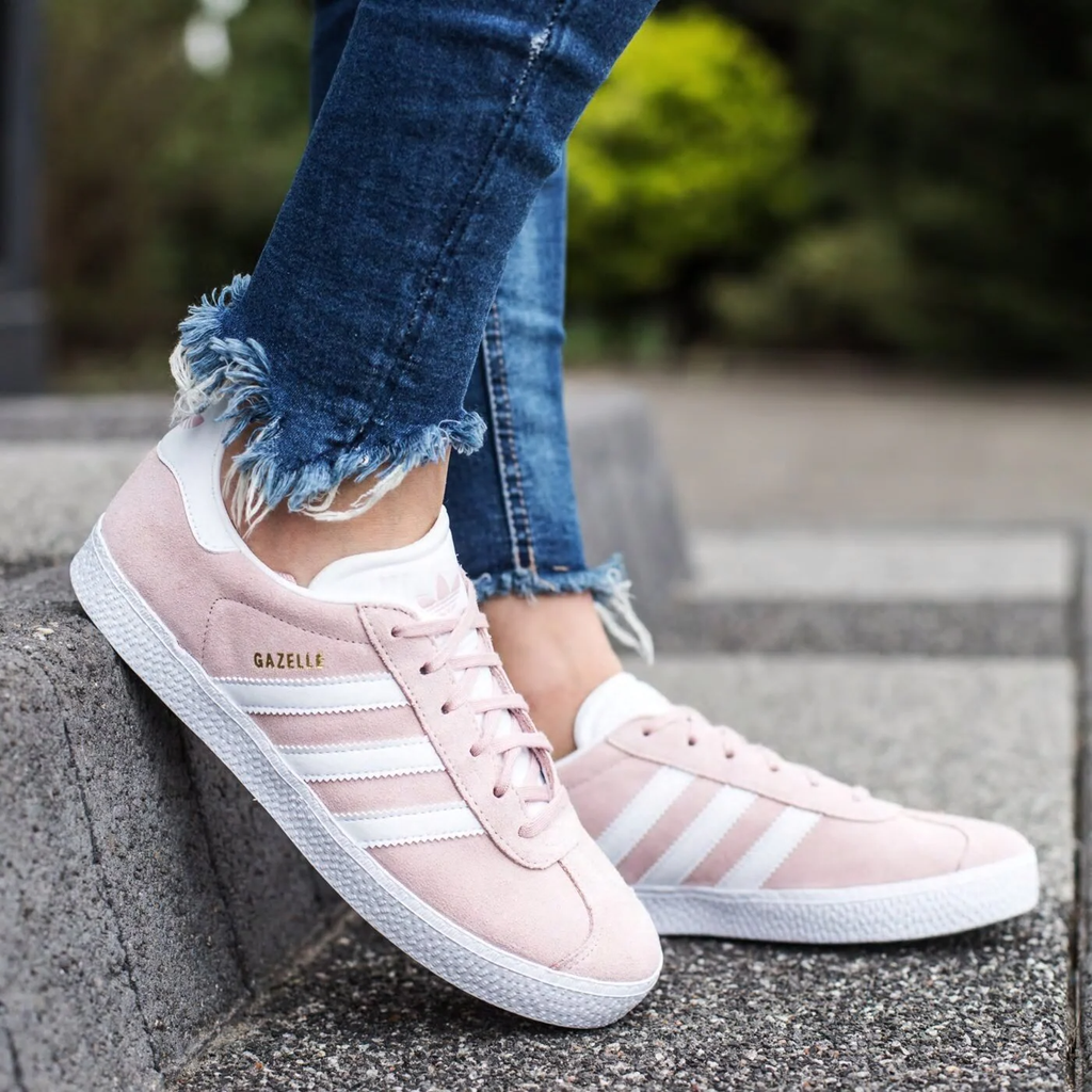 Giày Adidas Gazelle J 'Icey Pink' BY9544 – AUTHENTIC SHOES