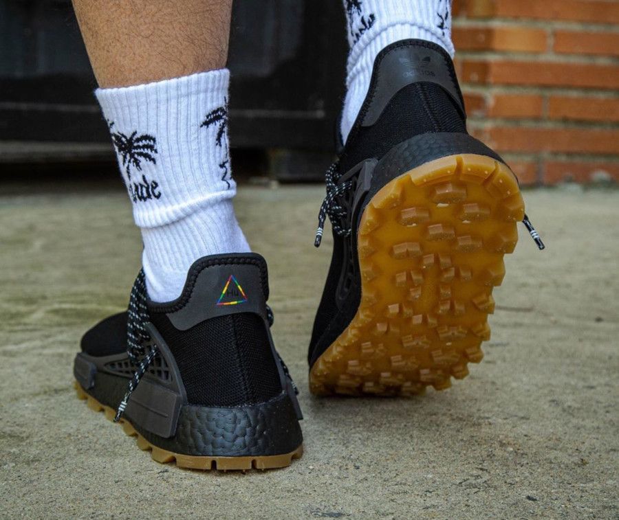 Giày Adidas NMD Hu Trail Pharrell Black EG7836 – AUTHENTIC SHOES