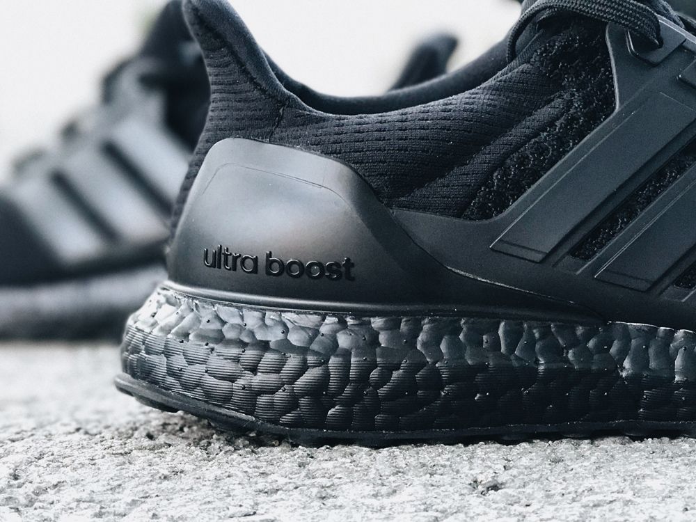 ultraboost bb4677