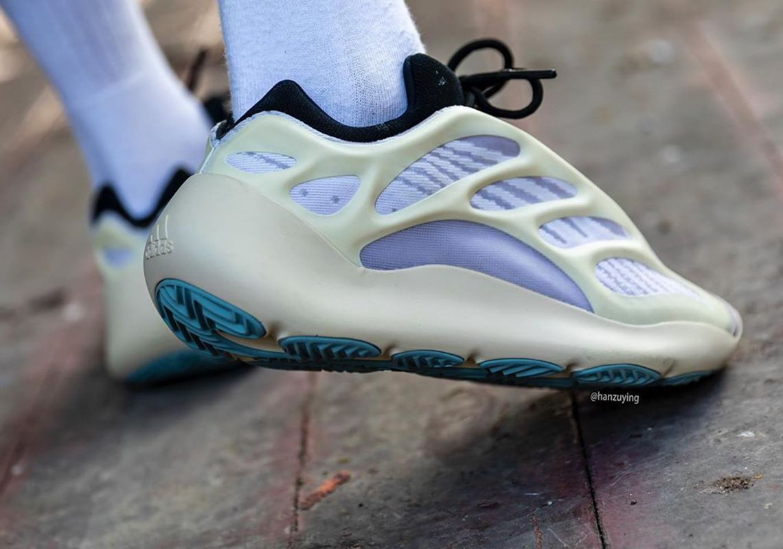 Adidas yeezy 700 v3 azael fw4980 cheap