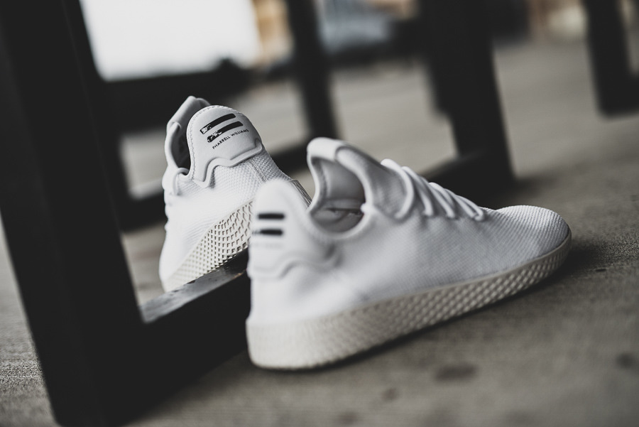 Giày Adidas Pharrell x Tennis Hu 'Cloud White' B41792 – AUTHENTIC SHOES