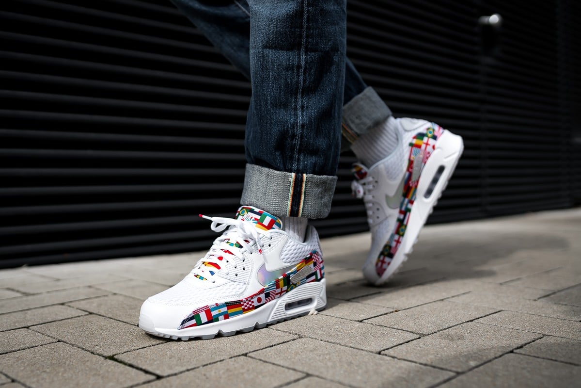 air max 90 one world
