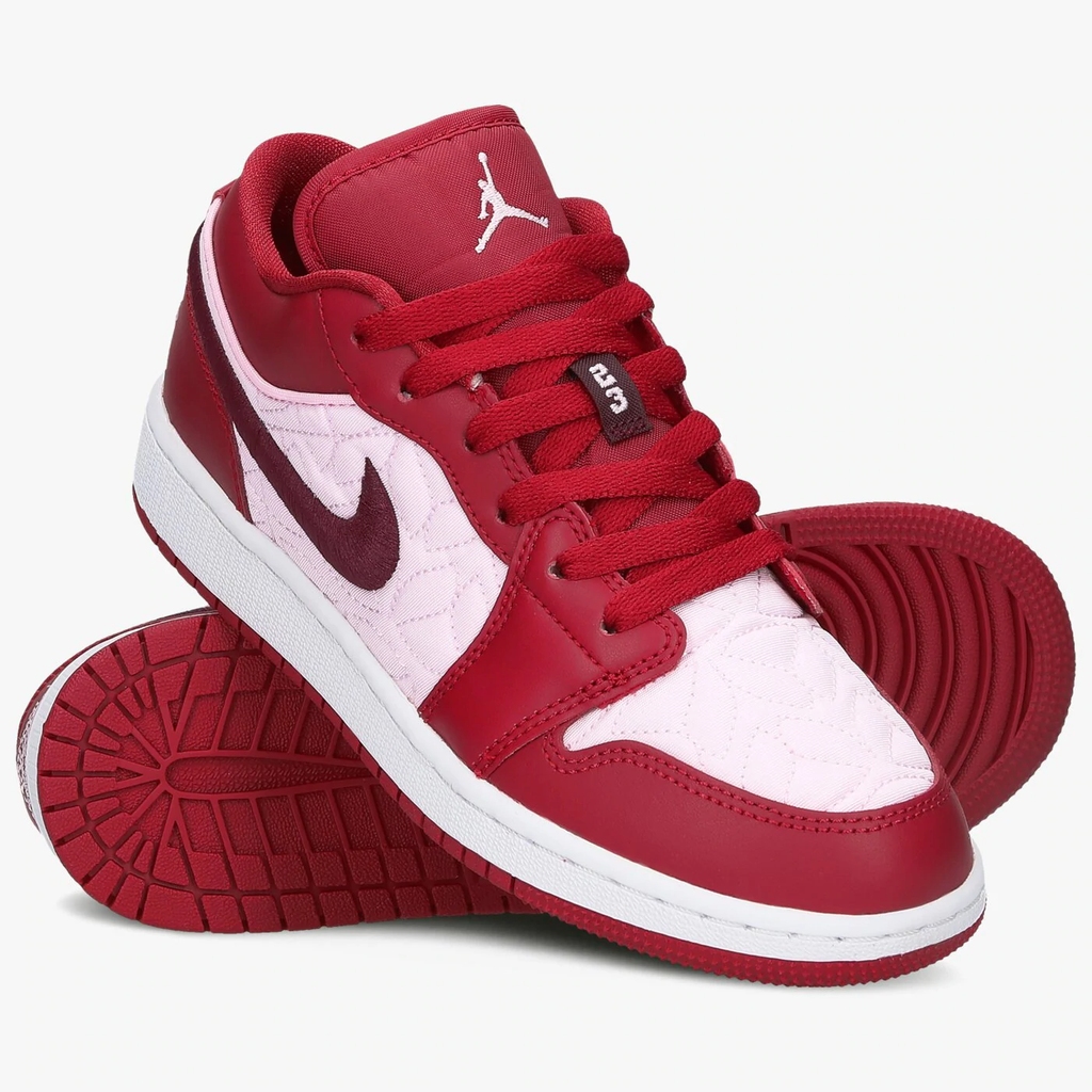 Giày Nike Air Jordan 1 Low SE Red Quilt (GS) DB3621-600 – AUTHENTIC SHOES