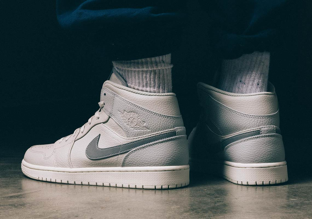 air jordan 1 mid fog grey