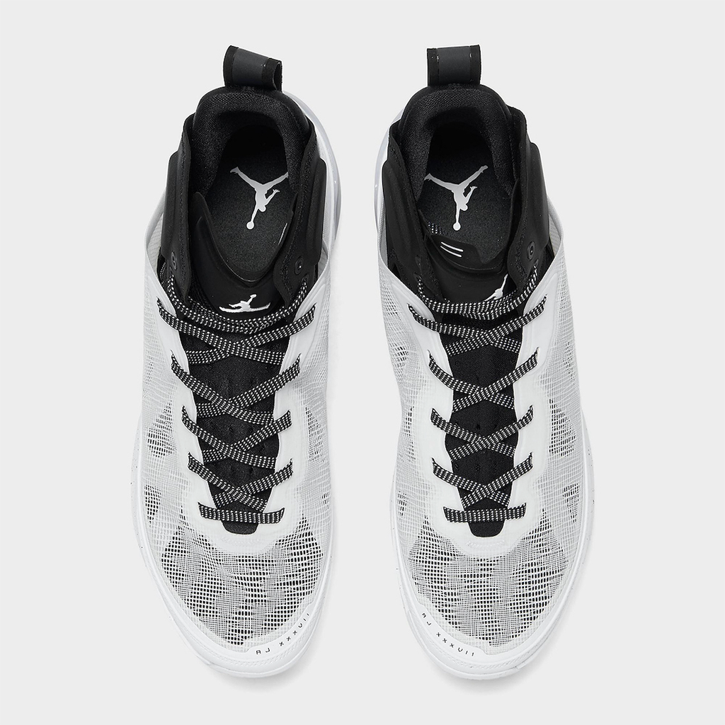 Giày Nike Jordan 37 'Oreo' DD6958-108