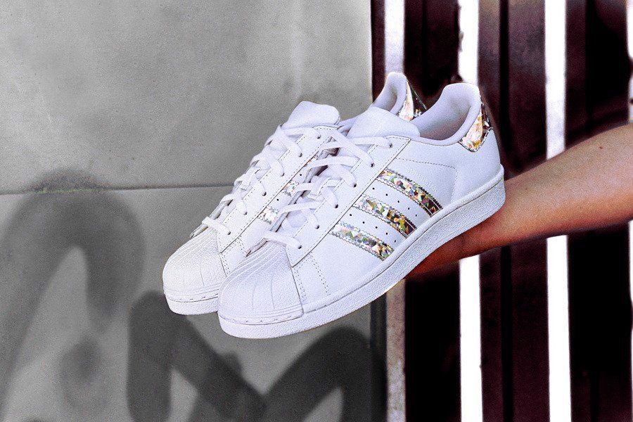 superstar holo stripes