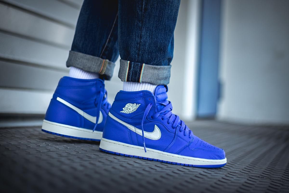 jordan 1 high hyper royal