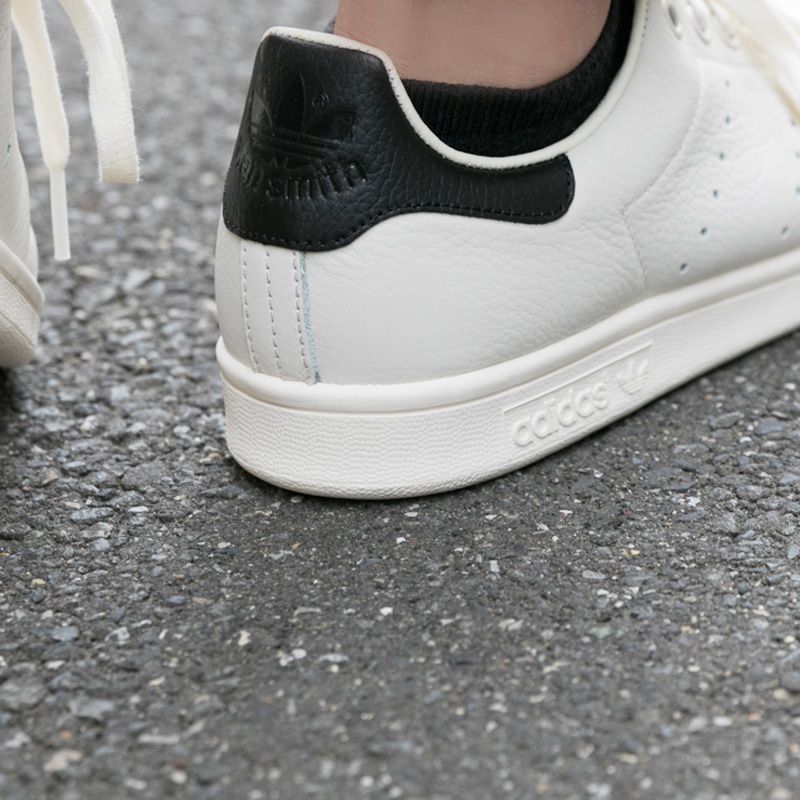 b37897 stan smith