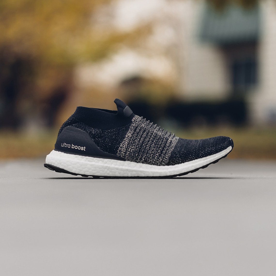 Giày Adidas UltraBoost Laceless 2.0 'Legend Ink' BB6135 – AUTHENTIC SHOES