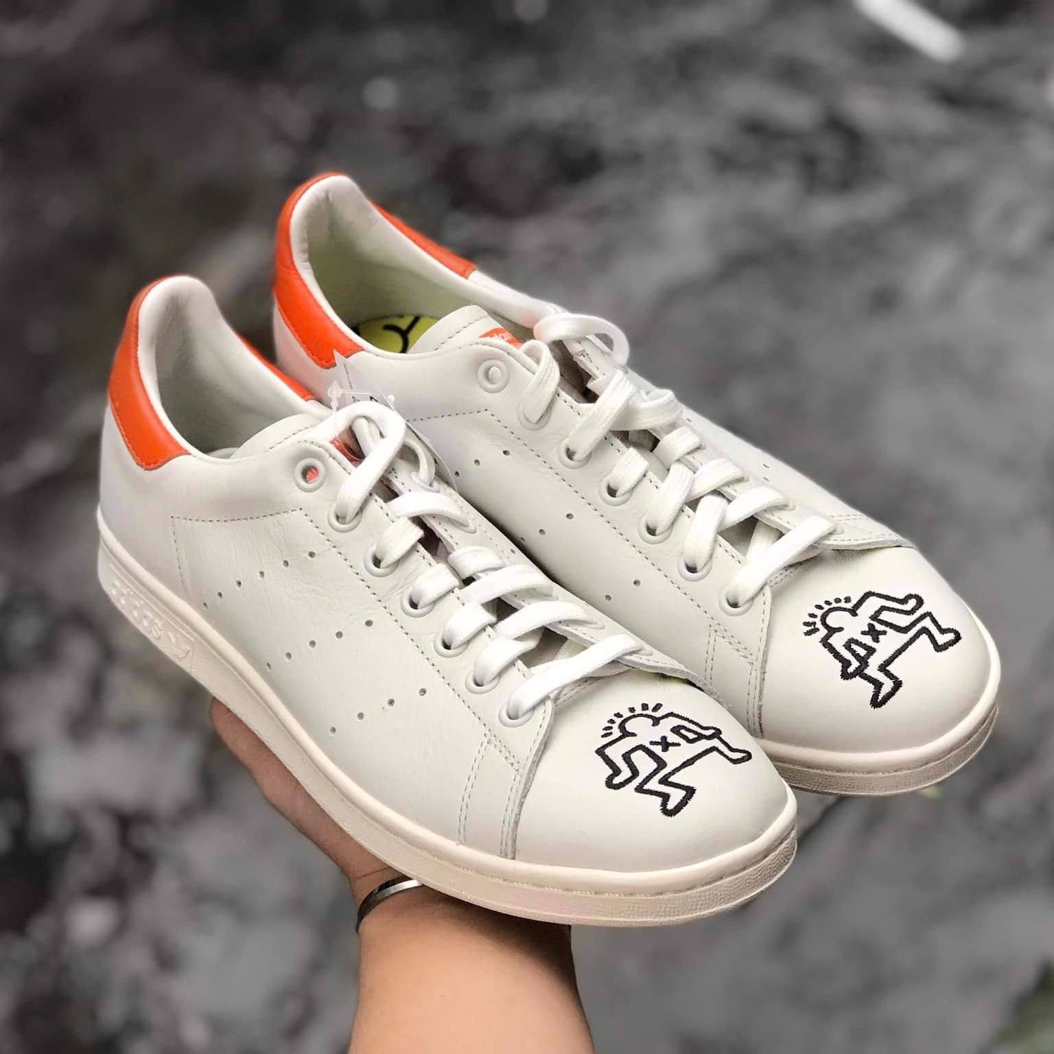 Giày Adidas Keith Haring x Stan Smith Pop Art 'White' EE9295 – AUTHENTIC  SHOES