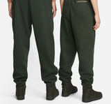 Quần Nike x Billie Eilish 'Fleece Trousers' DQ7753-355