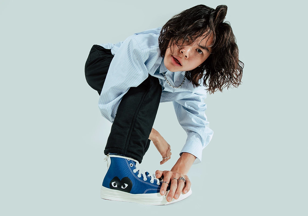 BlueButtonShop - Comme Des Garcons Play -  Comme-Des-Garcons-Play-Blue-Converse-Half-Heart-Chuck-70-High-Sneakers- 171846C