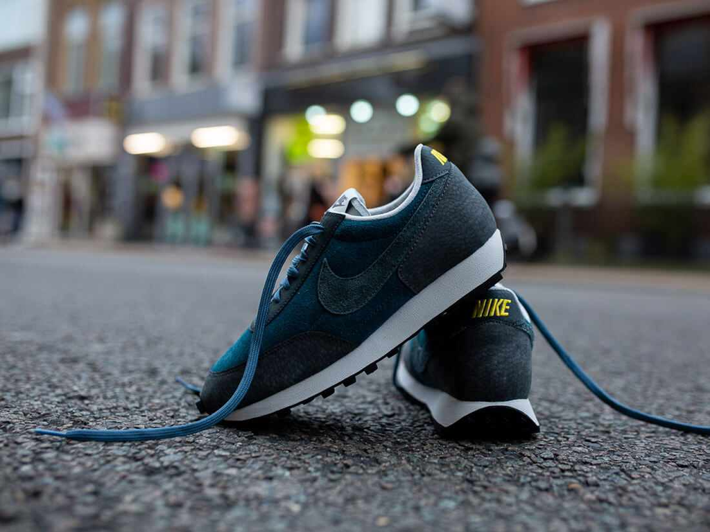 nike daybreak turquoise