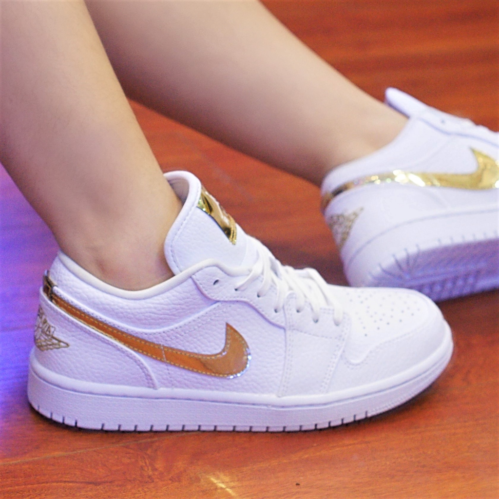 Giày Nike Air Jordan 1 Low White 