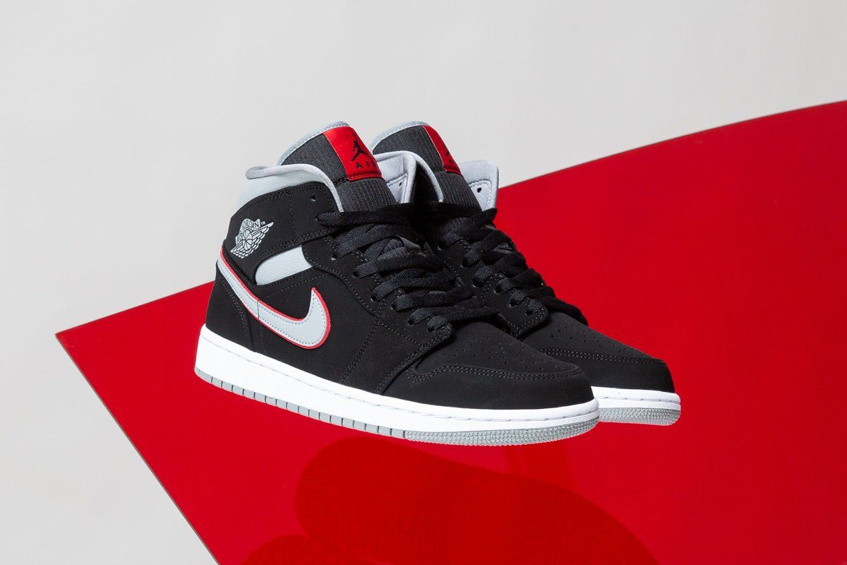 air jordan 1 mid particle grey