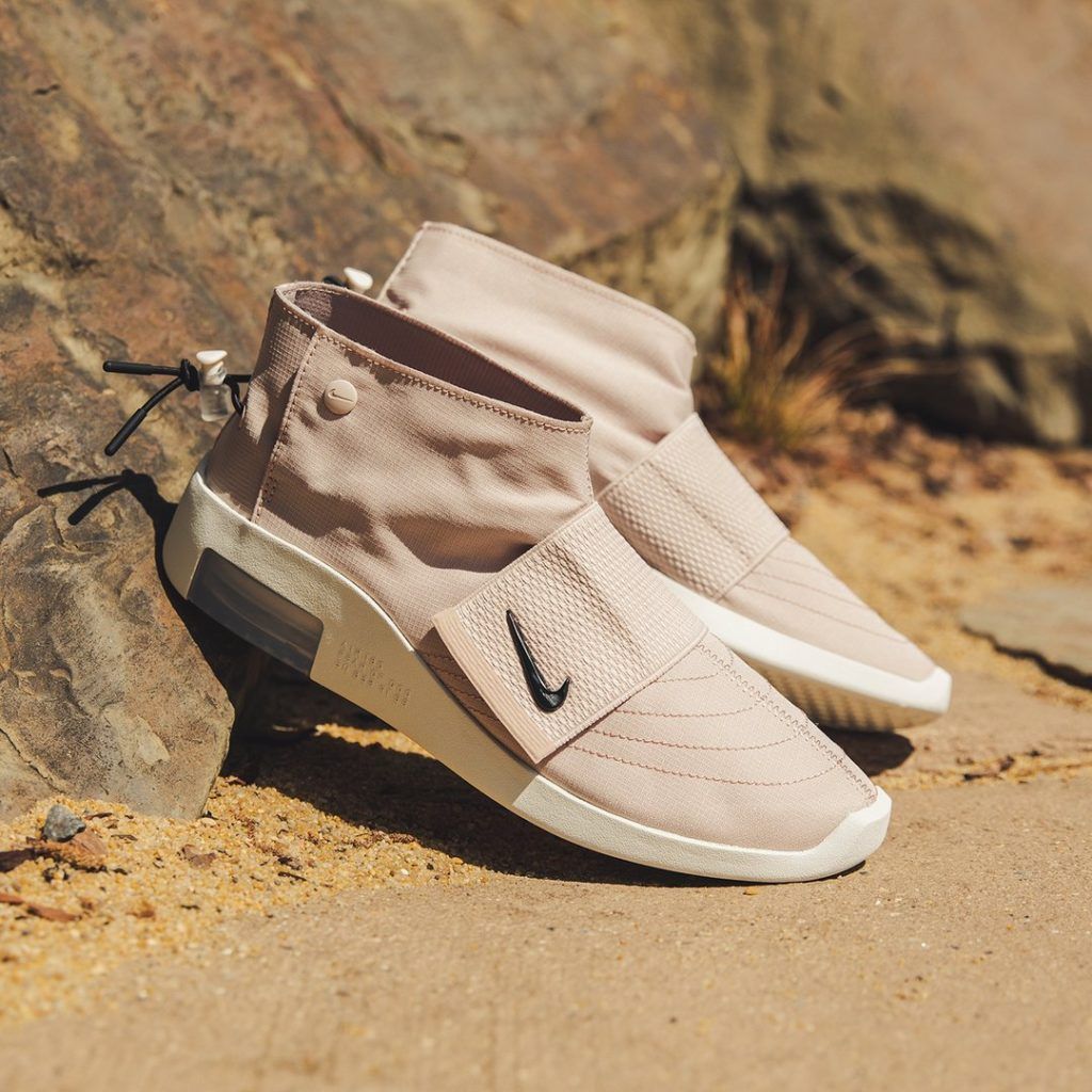 fog moccasin nike