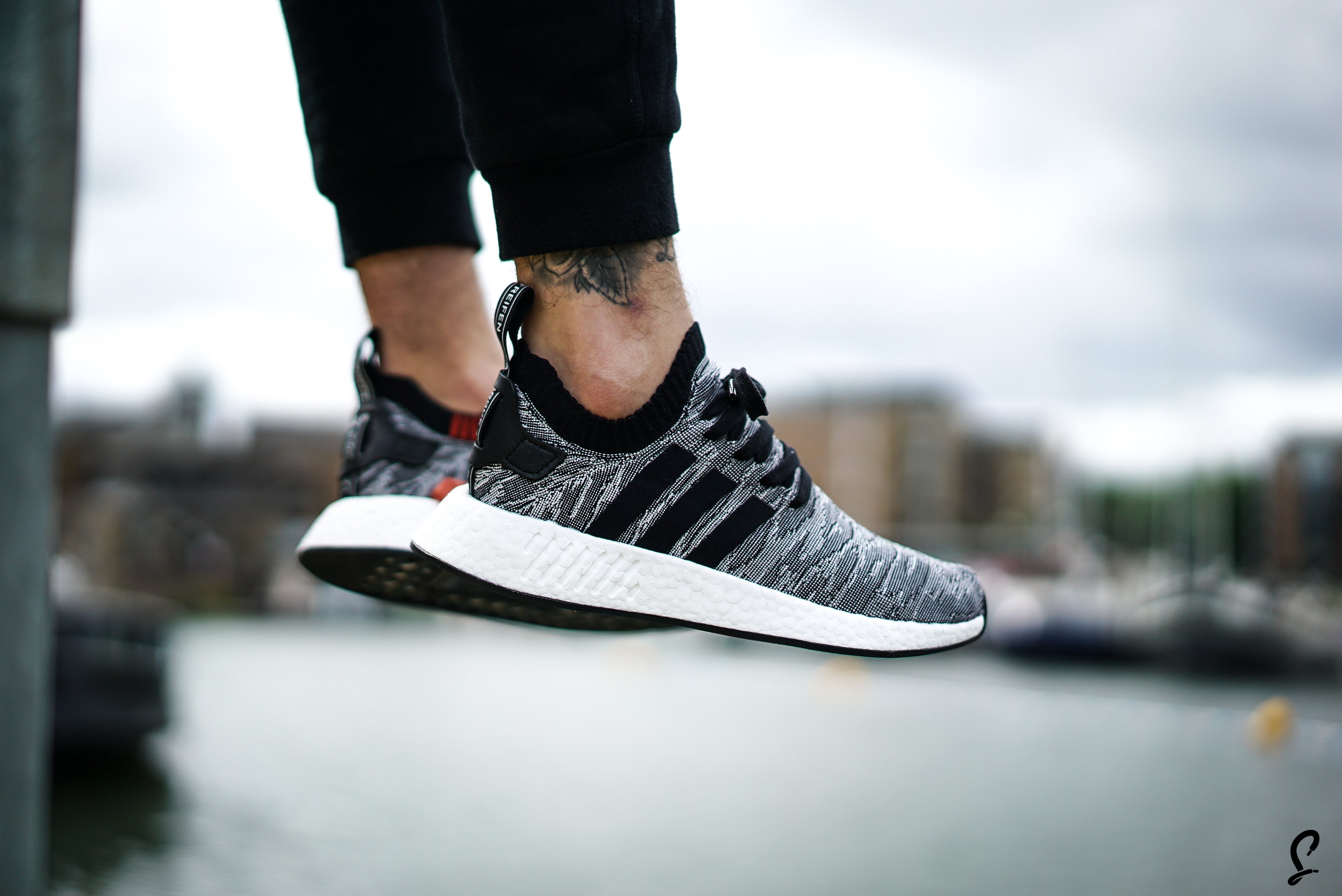 adidas by9409