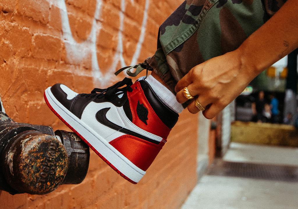 Giày Nike Air Jordan 1 Retro High 'Satin Black Toe' CD0461-016 – AUTHENTIC  SHOES