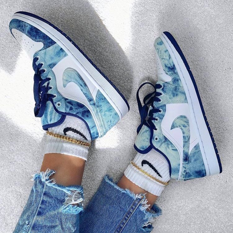 aj1 low se denim