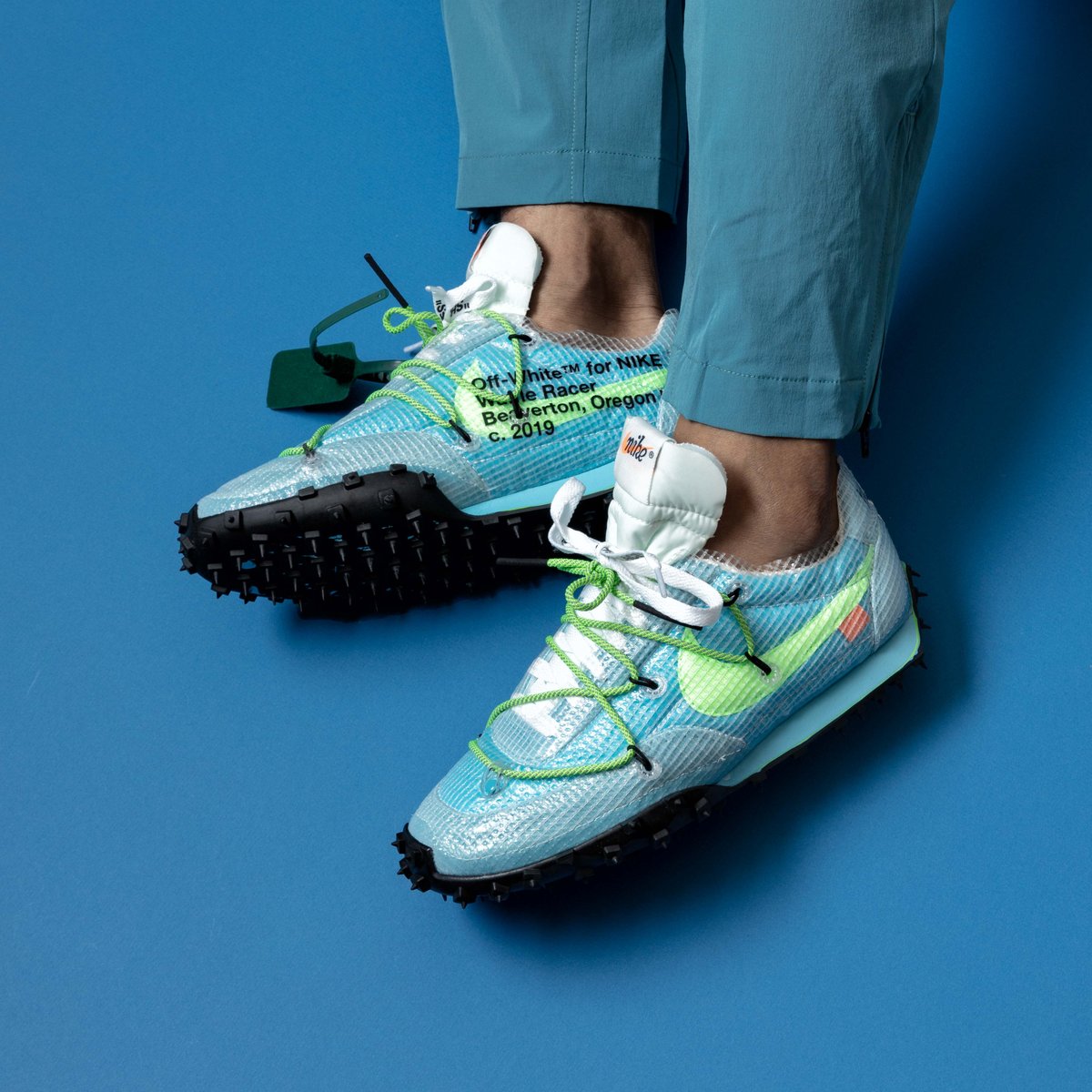 Off-White X Wmns Waffle Racer 'Vivid Sky' GOAT