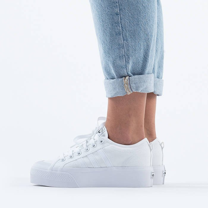 adidas Originals Nizza Platform W legink / ftwwht / goldmt (FY3671) –  Queens 💚