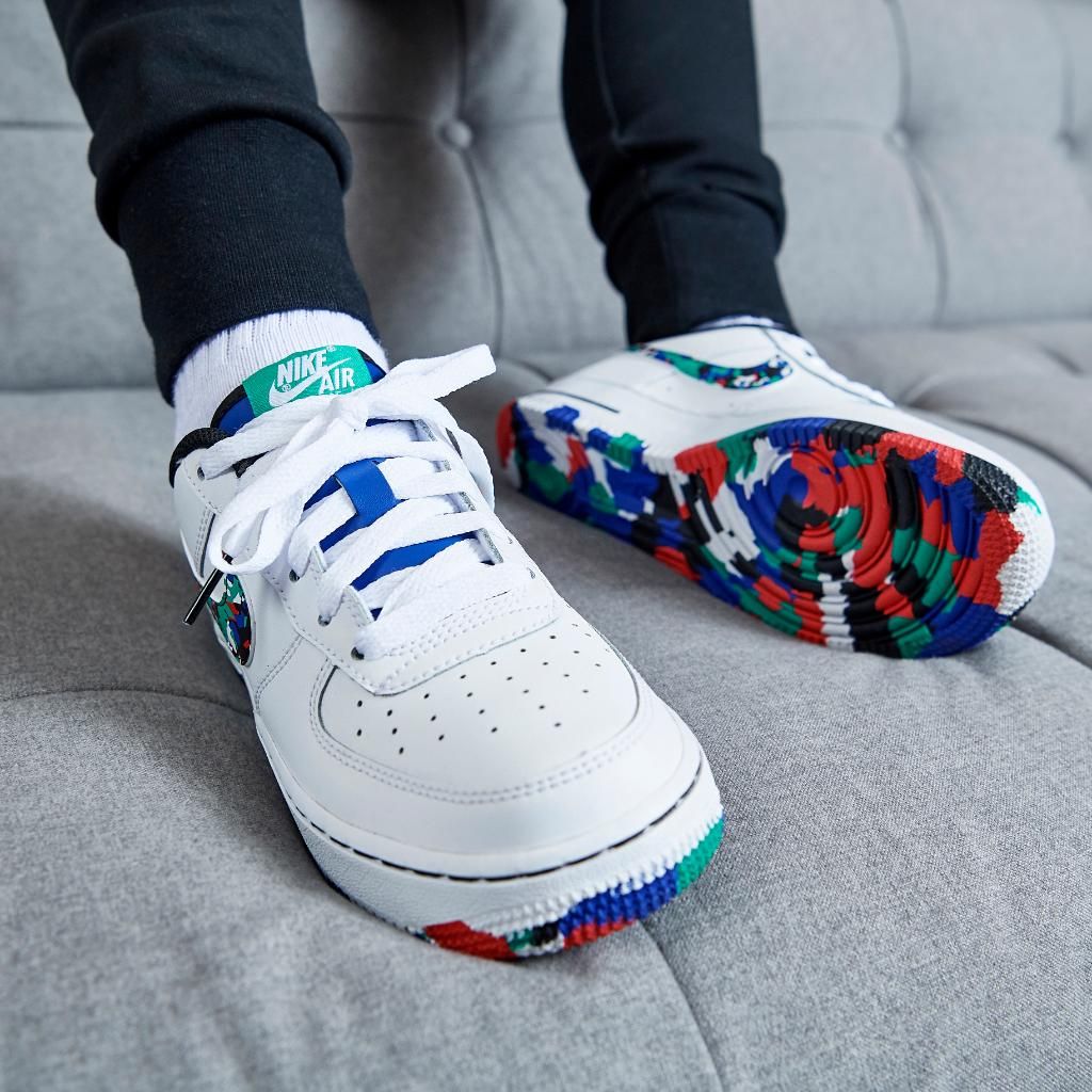 nike air force 1 crayon