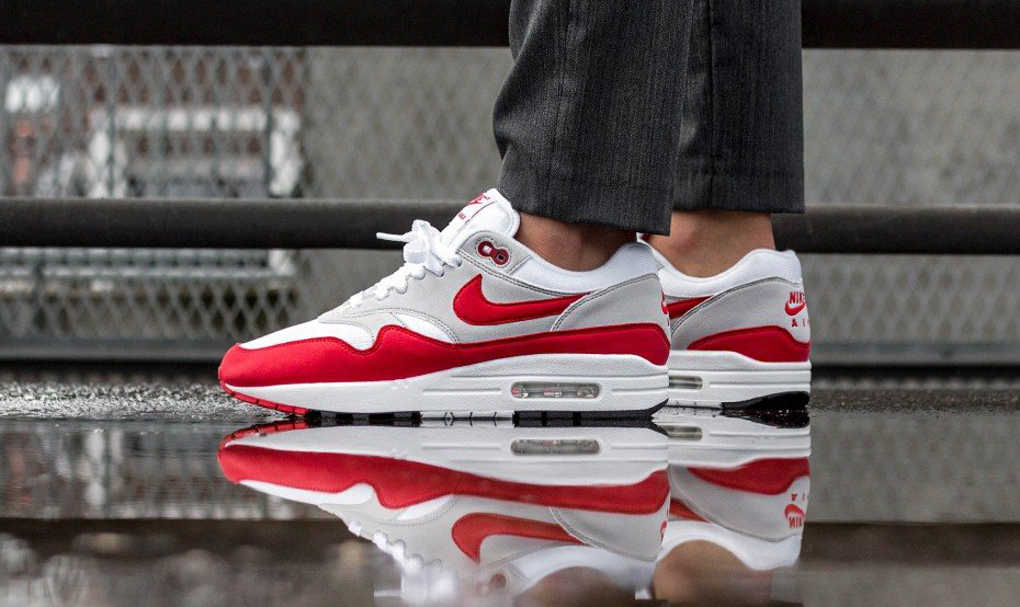 Nike Air Max 1 Anniversary - OG Red | 43einhalb Sneaker Store
