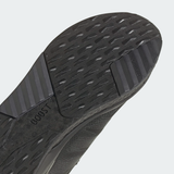 Giày Adidas Avryn 'Black Carbon' HP5982