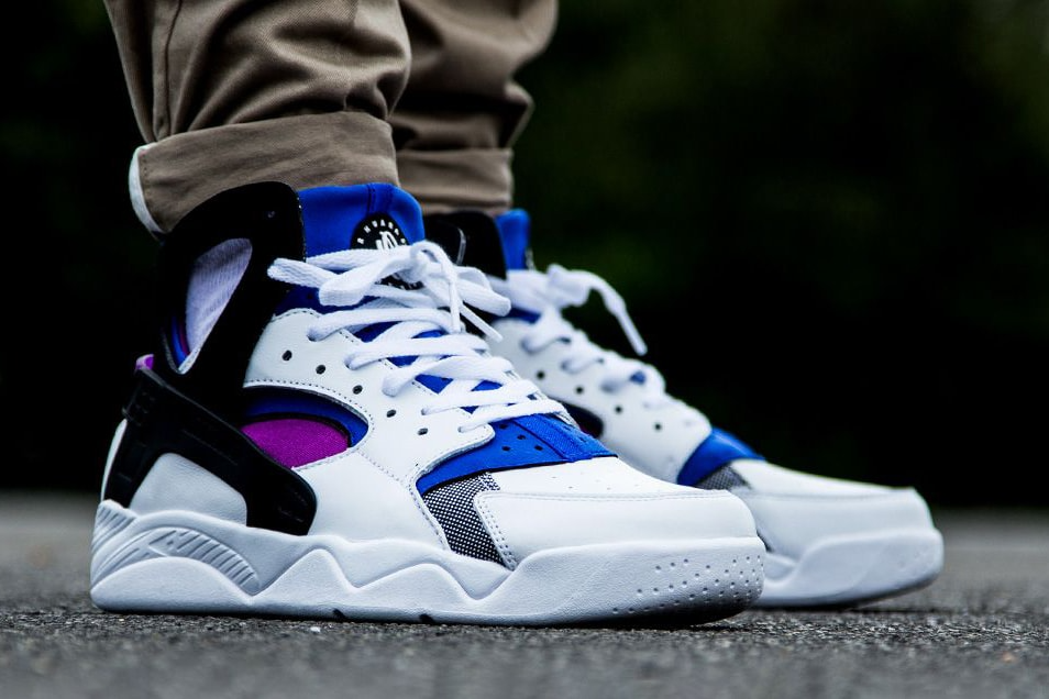 Giày Nike Air Flight Huarache OG 'White Varsity Purple' FD0183-101