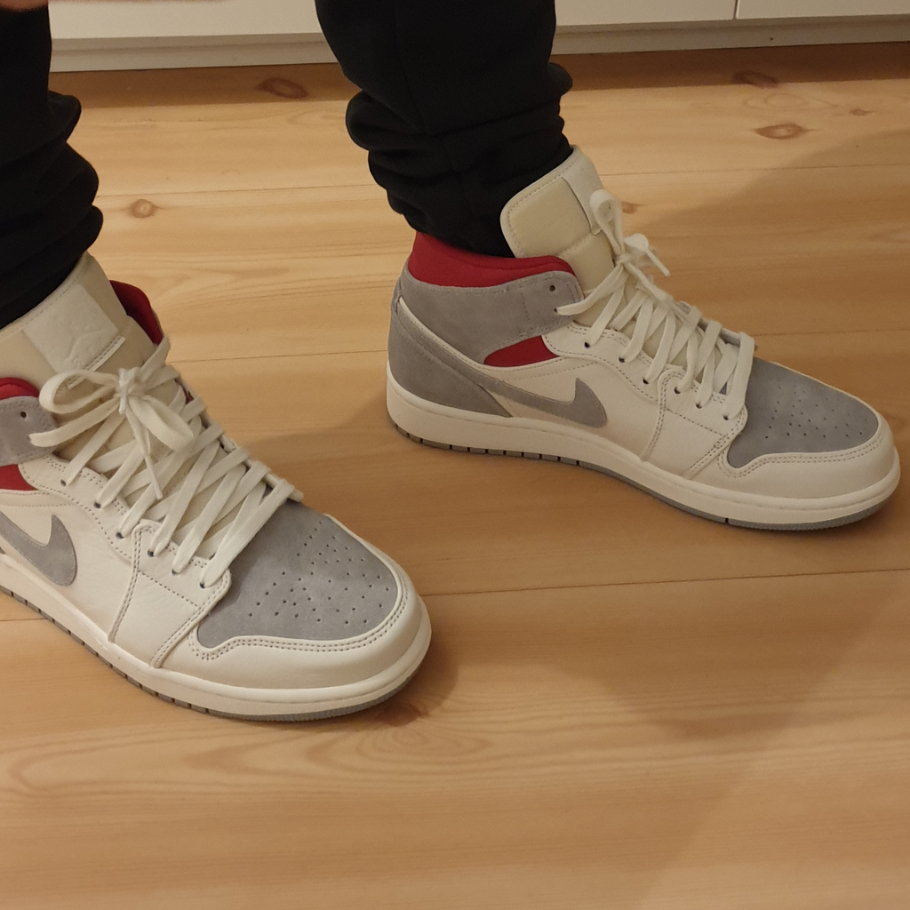 jordan one mid past present future