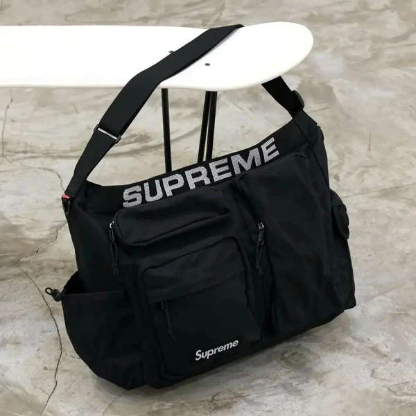 Balo Supreme Field Messenger Bag 'Black'