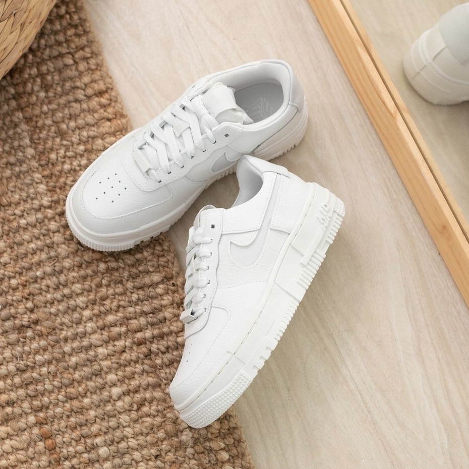 air force pixel summit white