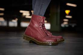 Dr martens cherry red virginia Clearance