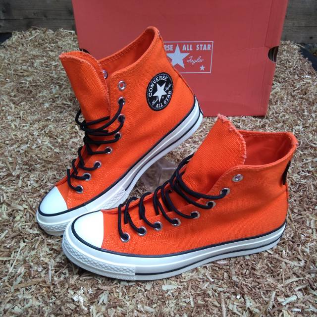 converse mid top grey
