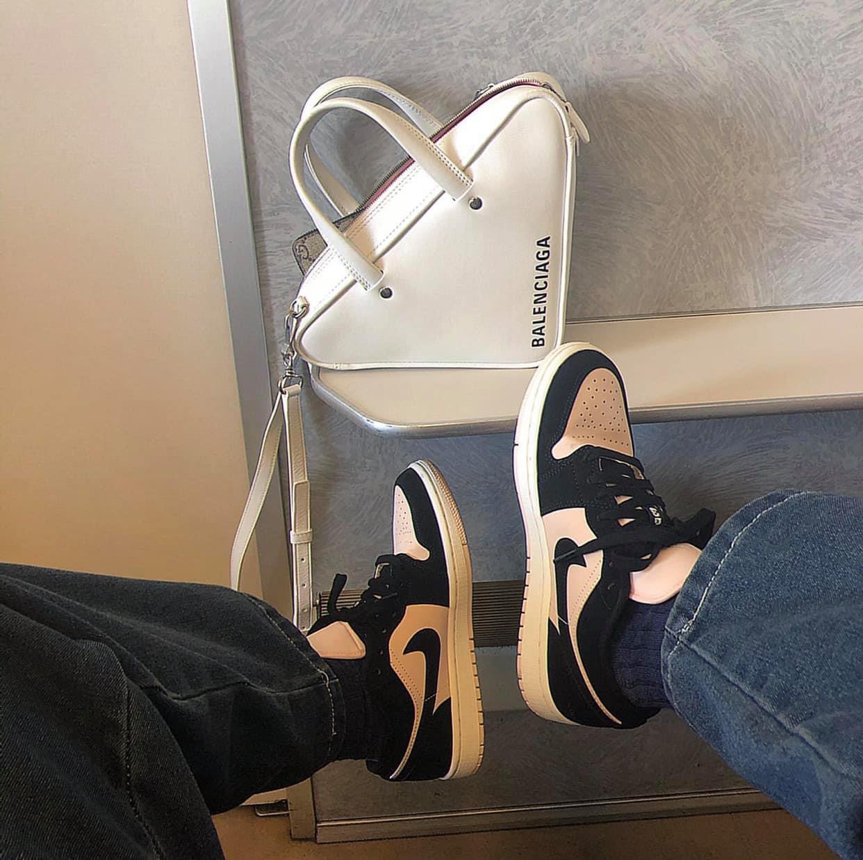 Giày Nike Air Jordan 1 Low Guava Ice 