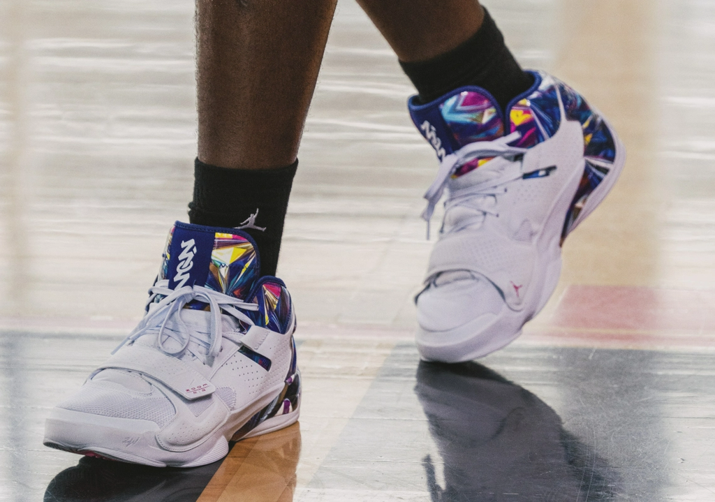 Giày Nike Jordan Zion 2 'Hope Diamond' DO9161-467
