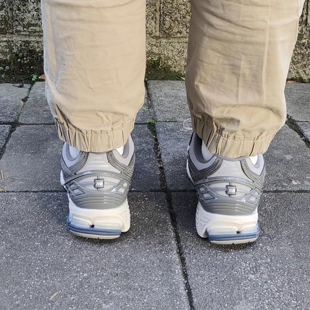 Giày New Balance 1906R 'Grey Navy' M1906RGN