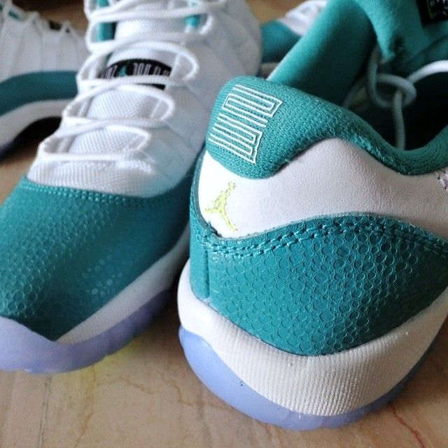 aqua 11 low