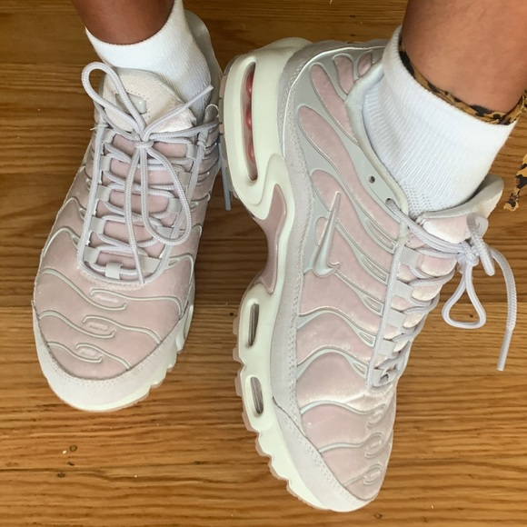 Giày Nike Wmns Air Max Plus LX 'Particle Rose' AH6788-600 – AUTHENTIC SHOES